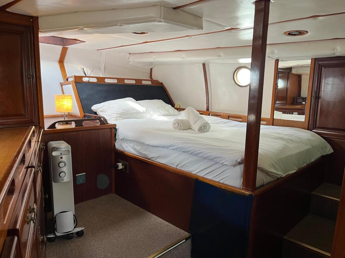 Salidas En Barco Hotel Premiá de Mar Eksteriør billede